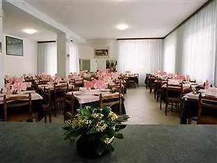 Hotel Trinidad Rimini 3*,  Italia