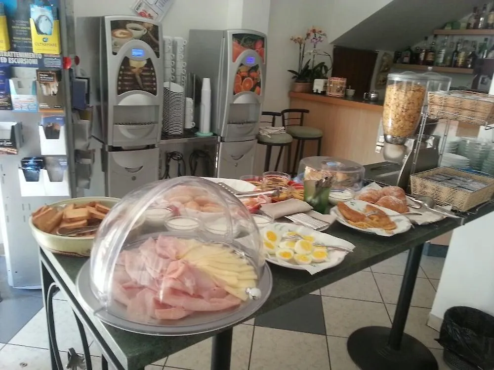 Hotel Trinidad Rimini