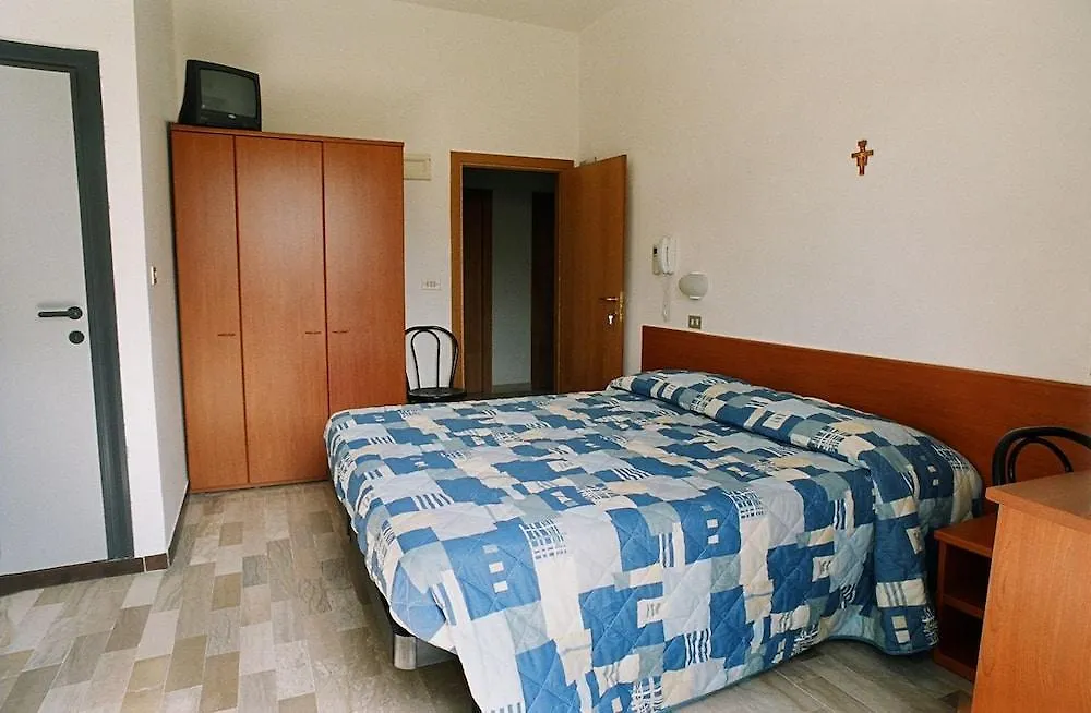Hotel Trinidad Rimini 3*,